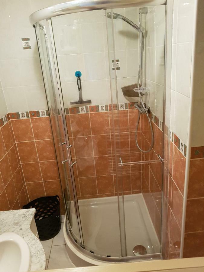 Chez Violette Apartment Destry Екстериор снимка