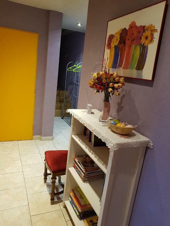 Chez Violette Apartment Destry Екстериор снимка