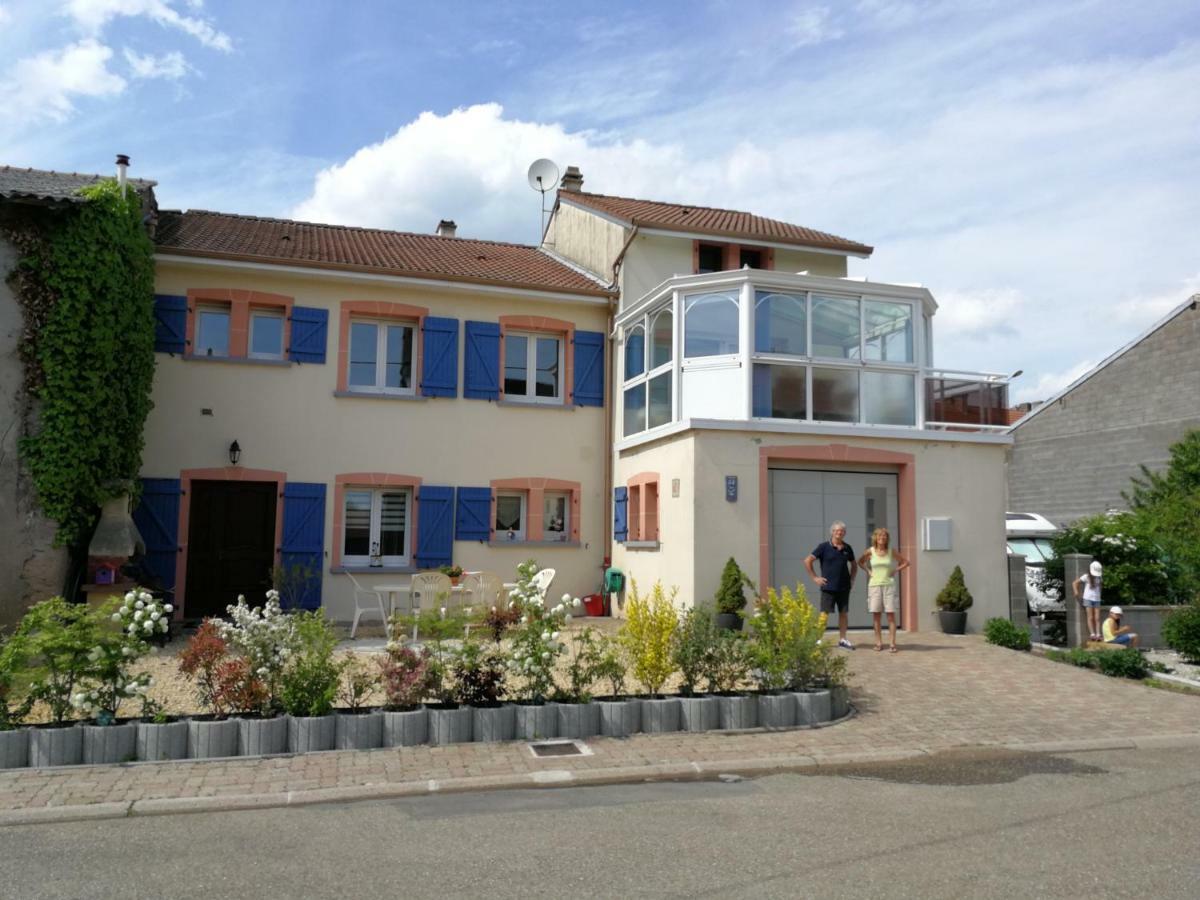 Chez Violette Apartment Destry Екстериор снимка