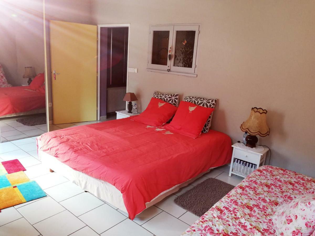Chez Violette Apartment Destry Екстериор снимка